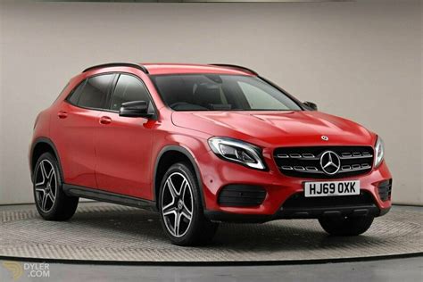 Mercedes Benz GLA 180 AMG Line .